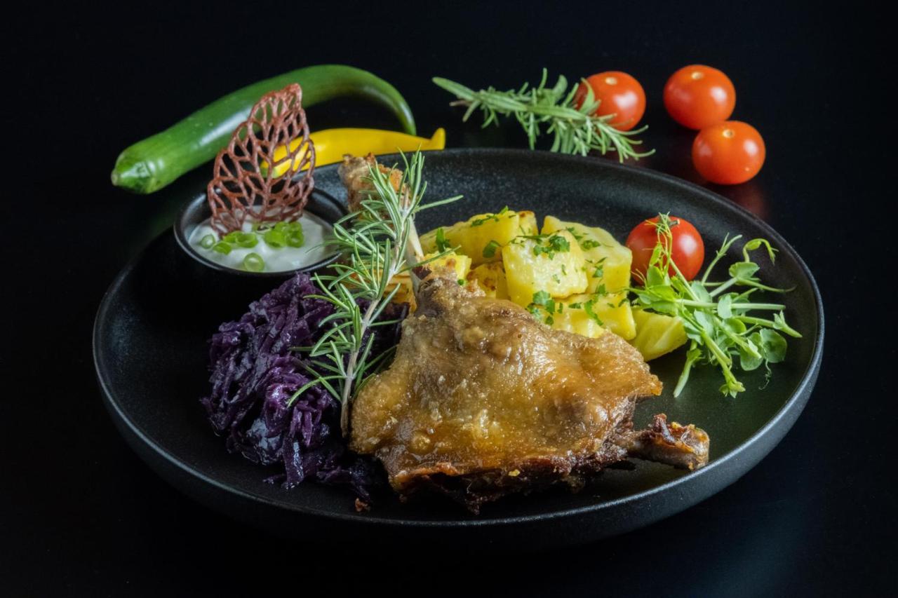 Hotel Restaurant Park ميركورا تشيوك المظهر الخارجي الصورة